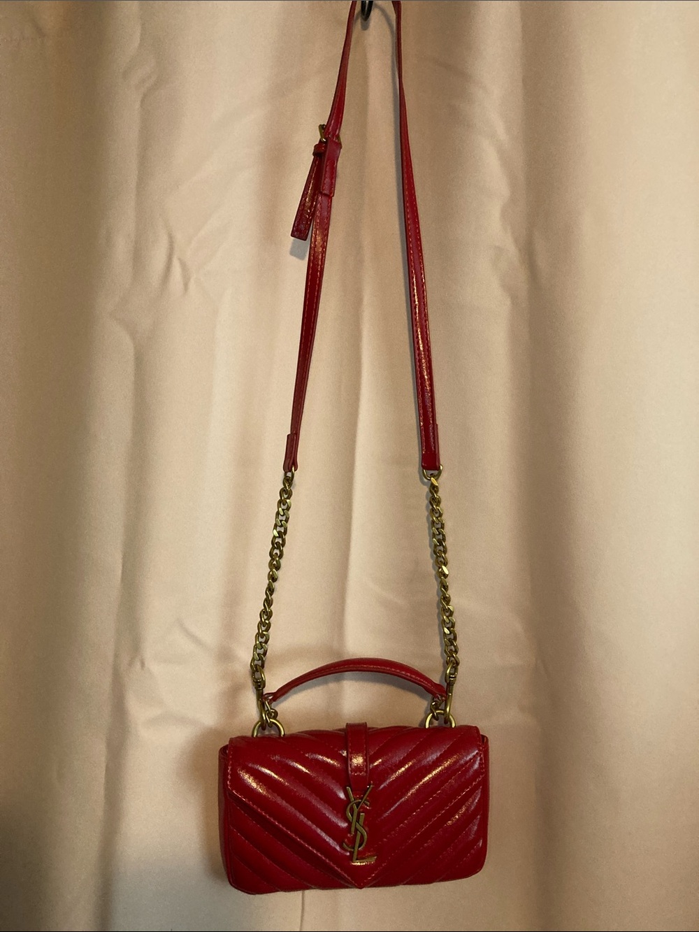 Saint Laurent Red Quilted Leather Crossbody with Gold Hardware - Picture 8 of 10